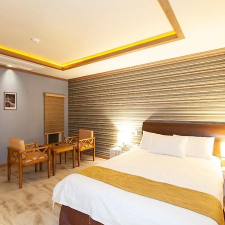 Sahara Hotel Jeju Bagian luar foto