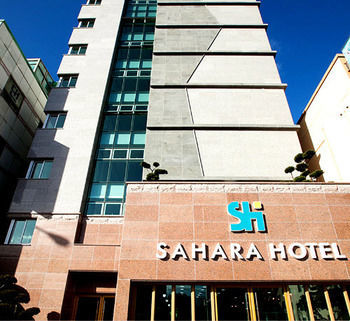 Sahara Hotel Jeju Bagian luar foto